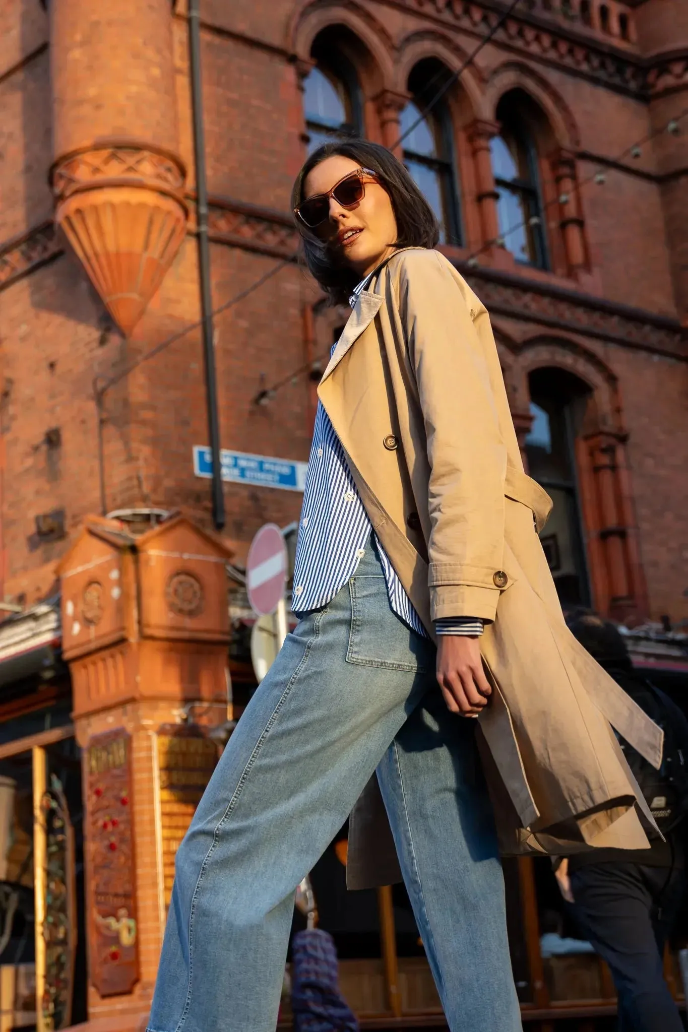Classic Trench Coat in Camel