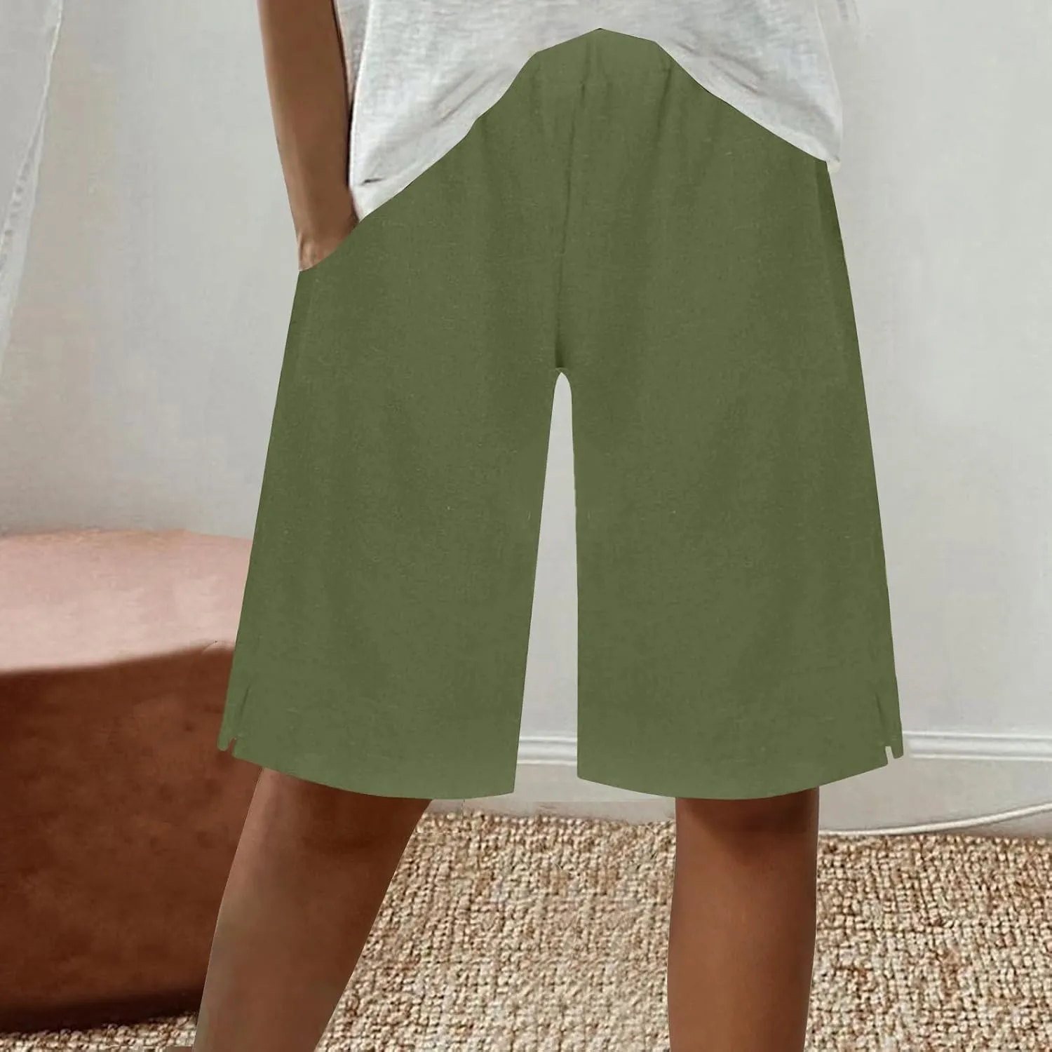 Women's Linen Bermuda Shorts Loose Fit Elastic Waist Drawstring Wide Leg Shorts Summer Casual Beach Outfits with Pocket